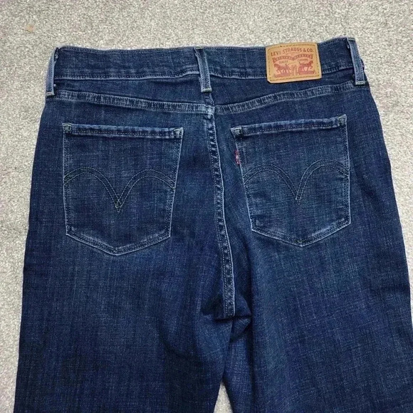 Levi’s Classic Bootcut Jeans - Picture 11 of 11